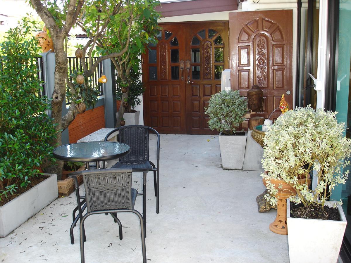 Rak Khun Hostel Chiang Mai Exterior photo