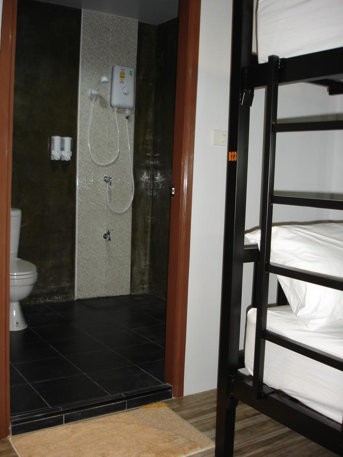 Rak Khun Hostel Chiang Mai Exterior photo