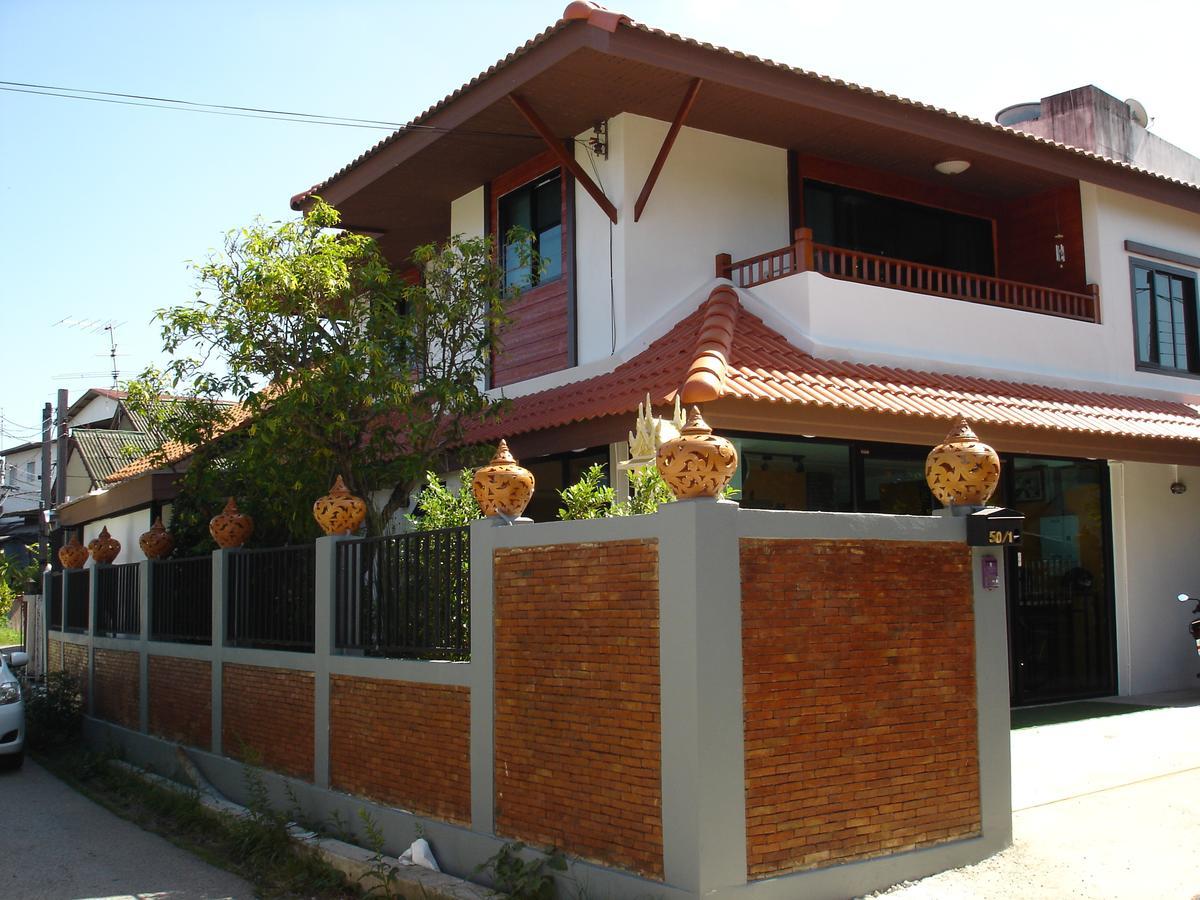 Rak Khun Hostel Chiang Mai Exterior photo