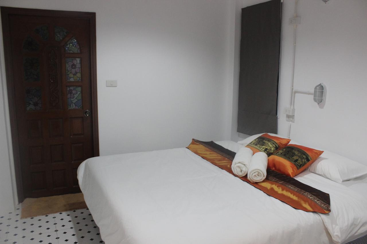 Rak Khun Hostel Chiang Mai Exterior photo